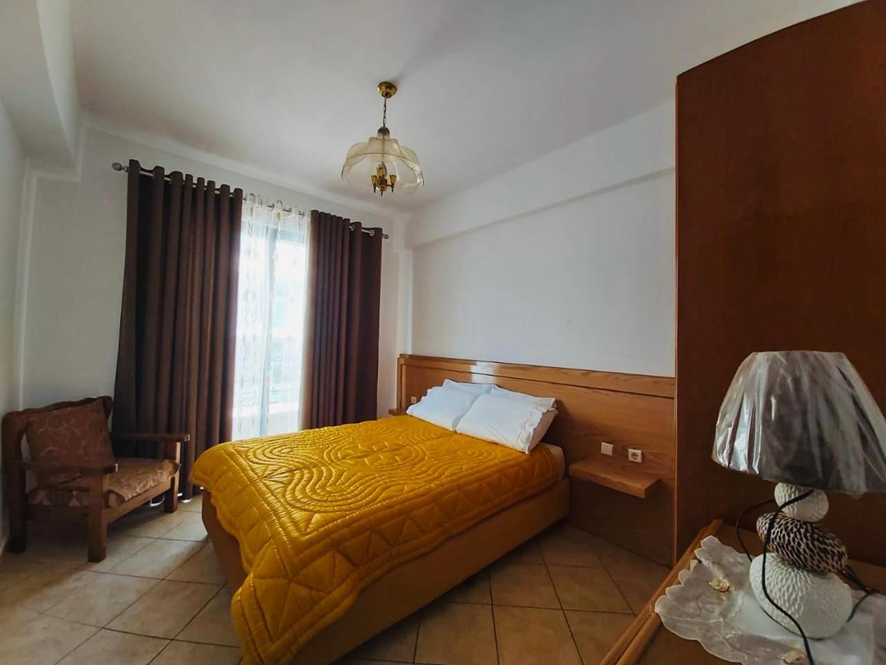 Flora Apartments ساراندا المظهر الخارجي الصورة