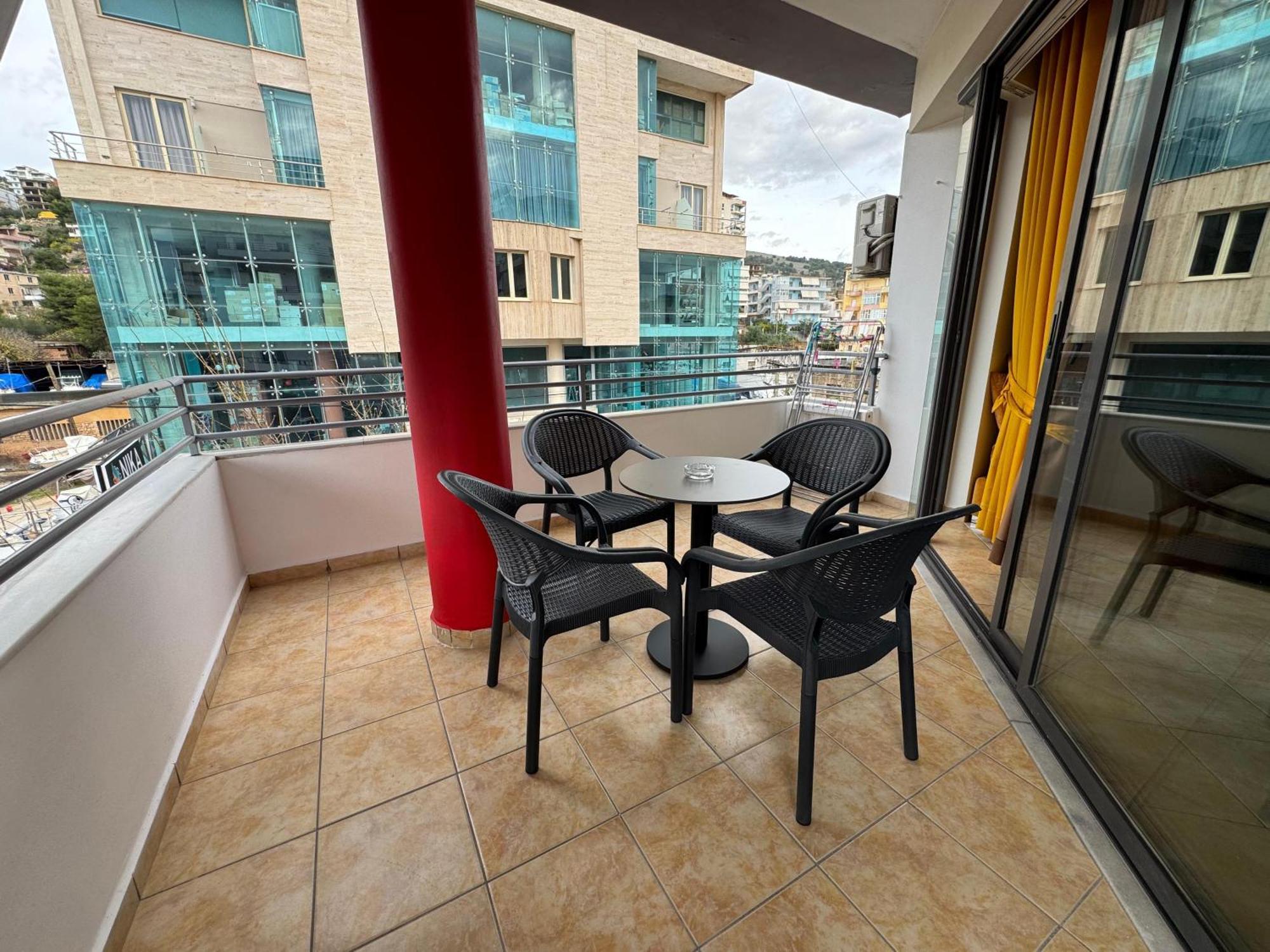 Flora Apartments ساراندا المظهر الخارجي الصورة
