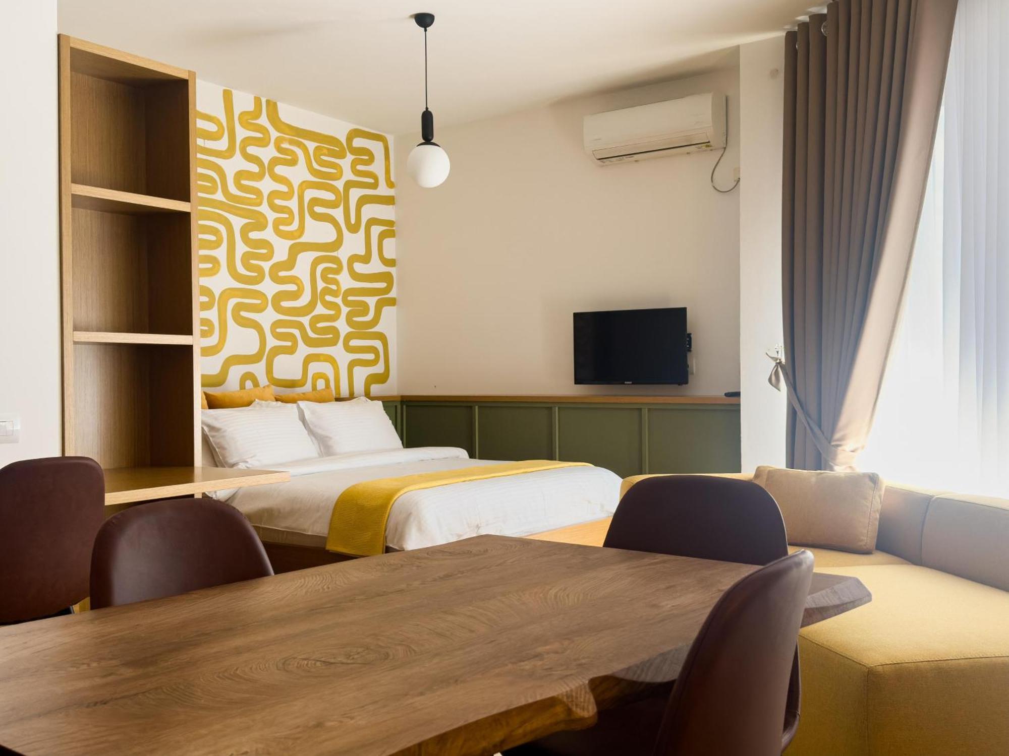 Flora Apartments ساراندا المظهر الخارجي الصورة